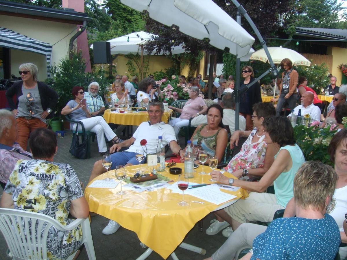 Weingut Gorges-reinhard Apartment Wintrich